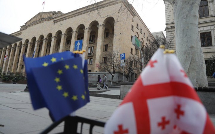 ​Наступного тижня міністри ЄС говоритимуть про можливі санкції проти Грузії через закон про "іноагентів"