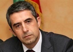 Президент Болгарии отложил свой визит в Украину