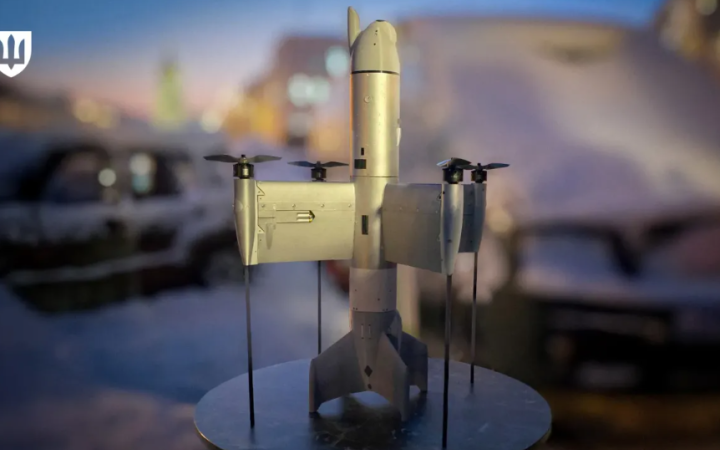 У Києві британцям продемонстрували найновішу версію українського дрона-перехоплювача Octopus