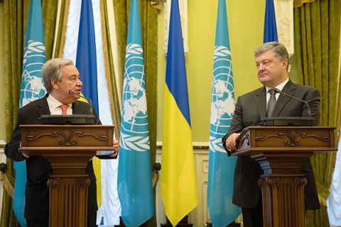 Порошенко обсудил с генсеком ООН введение миротворцев на Донбассе