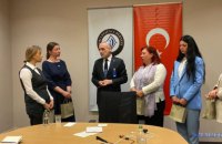 Рідні оборонців Маріуполя просять Туреччину сприяти збереженню життів їхніх рідних
