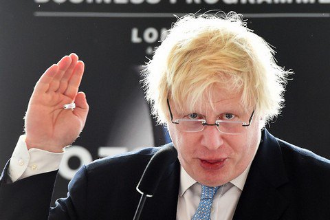 Борис Джонсон заверил, что "Великобритания на 100% стоит за Украину"