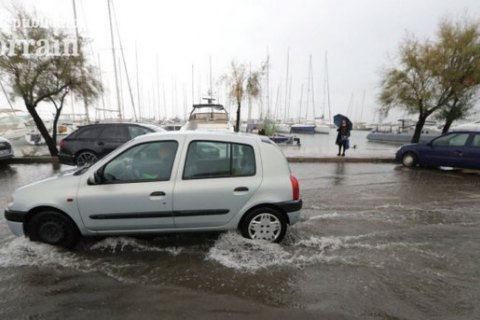 Пять человек погибли на юге Франции из-за внезапного наводнения 