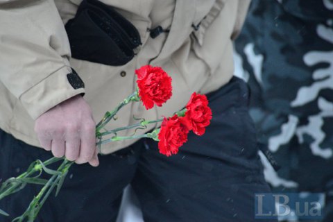У неділю на Донбасі загинув військовий, ще одного поранено