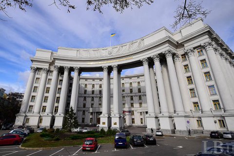 МИД запускает платформу для освобождения политзаключенных из Крыма, Донбасса и России