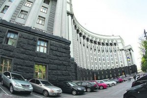 Кабмін запропонував Раді песимістичний сценарій на 2013 рік