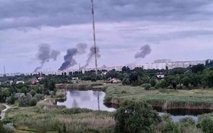 Окупанти обстріляли нафтопереробний завод на Полтавщині, постраждалих немає (доповнено)