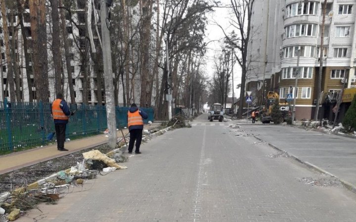 Відновленням і розчисткою доріг Київщини займаються 250 людей і 117 одиниць техніки, – Кубраков 