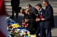 Подружжя Зеленських разом з європейськими партнерами вшанували пам'ять полеглих Героїв на Майдані Незалежності