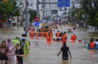 Повені та зсуви грунту у В’єтнамі спричинили смерть щонайменше 90 людей 