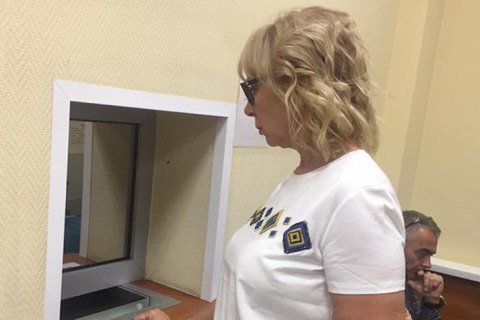 Денисовой отказали в общении с Сенцовым по видеосвязи