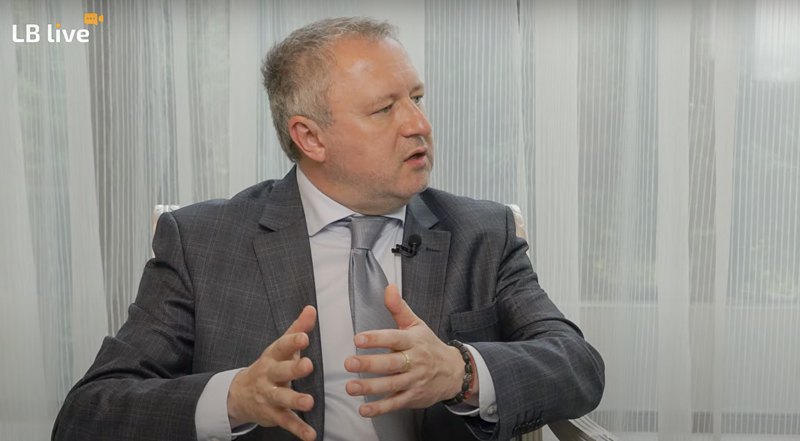 Андрій Костін