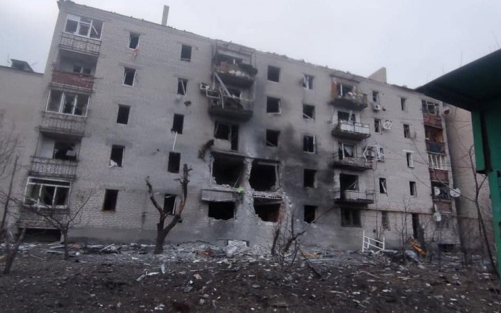 Россияне открыли огонь по центру Золотого в Луганской области: двое погибших, четверо раненых