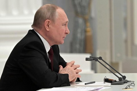 Президент Путін не божевільний, – директор ЦРУ 