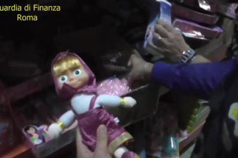 У Римі конфіскували 7 млн іграшок та різдвяних прикрас