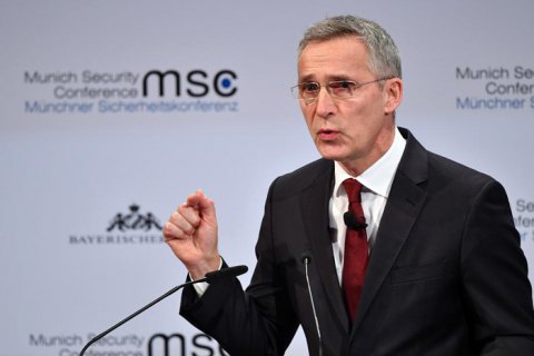 НАТО "потребує більшого" для вступу України, – Столтенберг 