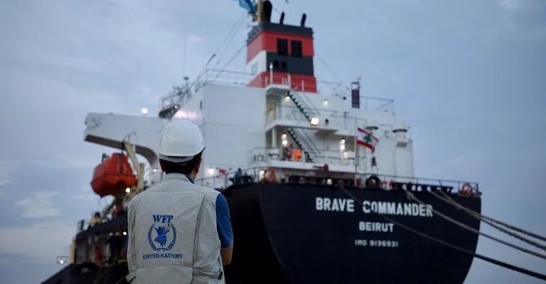 Судно MV Brave Commander із зерном з України в порту Джибуті.