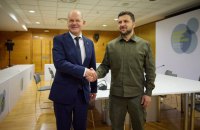 Зеленський обговорив з канцлером Німеччини постачання додаткових систем Patriot для України