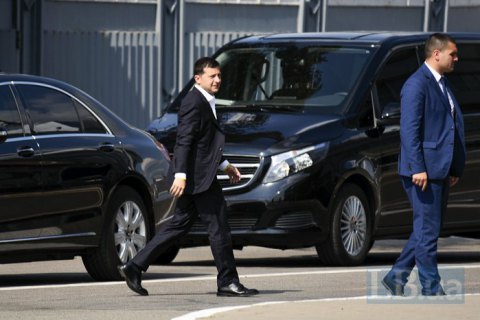 Зеленский приехал в Борисполь встречать освобожденных украинцев