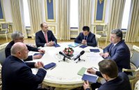 Порошенко призвал Всемирный конгресс украинцев помочь в освобождении Савченко