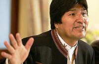 Президент Болівії зізнався Папі в регулярному вживанні листя коки