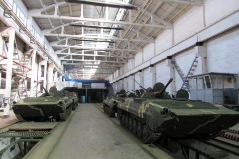 Житомирський бронетанковий завод передав ЗСУ сім модернізованих БМП