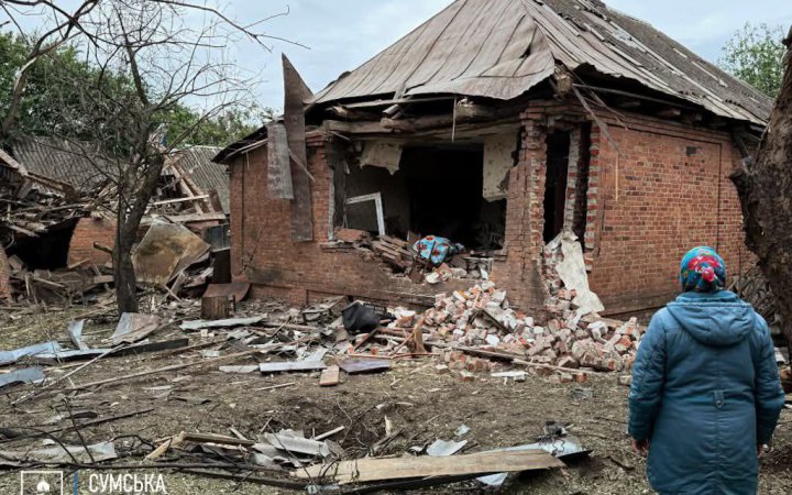 Троє мешканців Сумщини поранені через російські обстріли