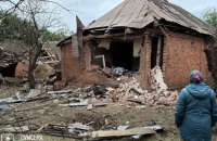 Троє мешканців Сумщини поранені через російські обстріли