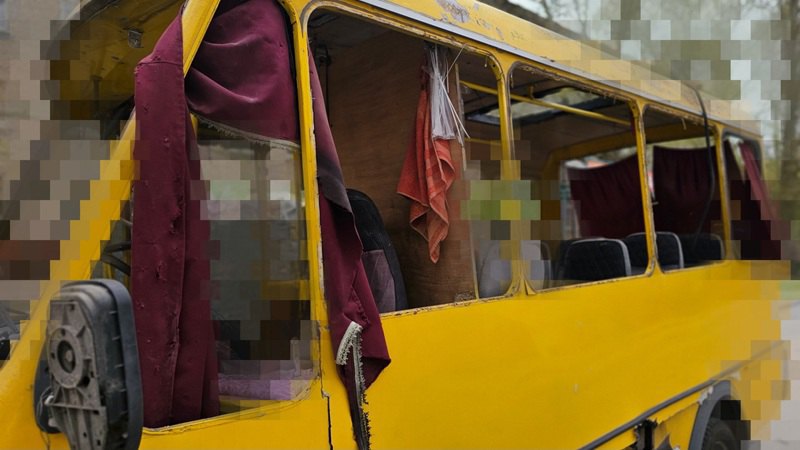 Росіяни атакували маршрутку