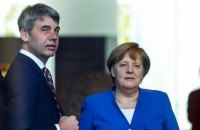 Бывший советник Меркель внезапно умер через две недели после вступления в должность посла в Китае