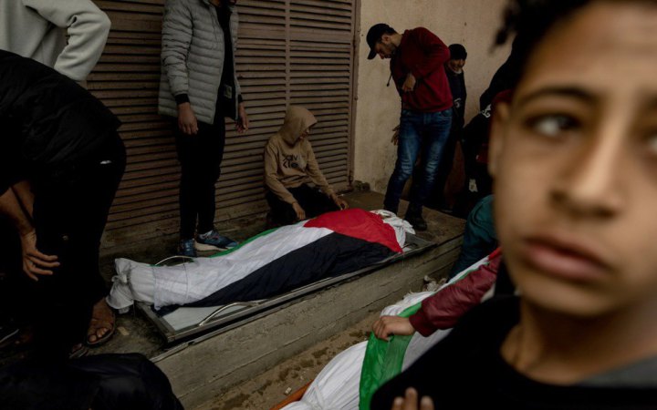 Унаслідок ізраїльських ударів по Смузі Гази загинуло 12 людей