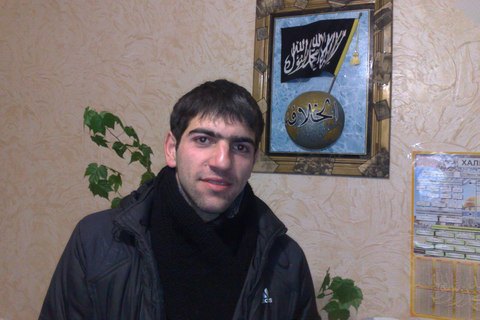Суд в Крыму отказал активисту в адвокатской защите и оставил под арестом на 10 суток