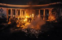 ​МВД обвинило в нарушении перемирия на Грушевского демонстрантов