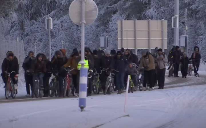 Росія на фінському кордоні вербує мігрантів на війну в Україну, – BBC