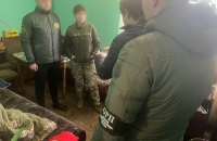 Прикордонниця на Львівщині за $9000 обіцяла переправити військовозобов’язаного через кордон 