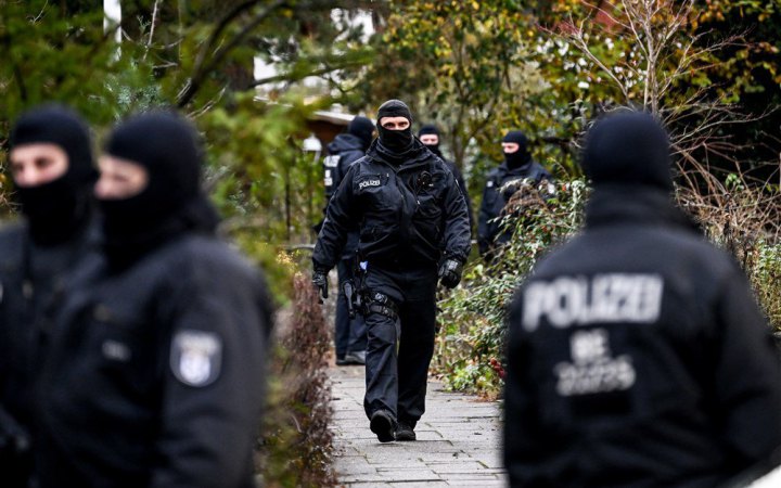 У Німеччині сімох осіб підозрюють у створенні теругруповання, схожого на ІД