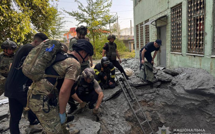 Вранці росіяни завдали двох ударів по Запоріжжі. Є поранені та загиблі (оновлено)