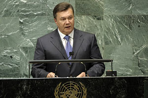 Янукович рассказал Америке об открытости украинской власти