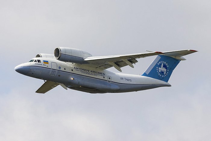 Ан-74Т в аеропорту Гостомеля, 2008 рік.