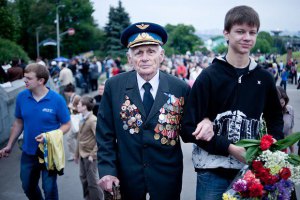 Україна святкує 69-ту річницю перемоги у Великій Вітчизняній війні