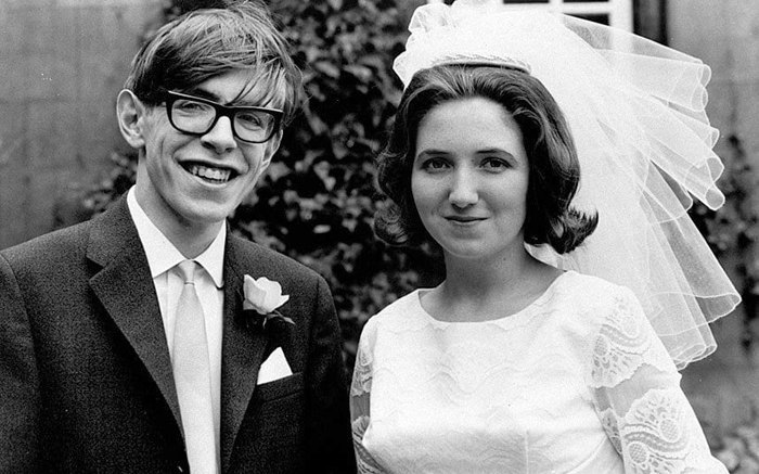 Стивен Хокинг с первой супругой Джейн Хокинг, 1966 год.