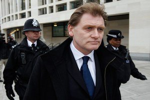 Британский депутат подал в отставку после драки в парламентском баре