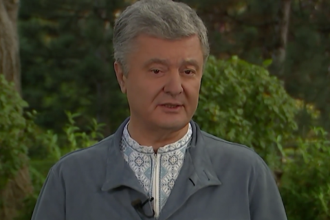 Порошенко считает проведение опроса в день выборов незаконной агитацией