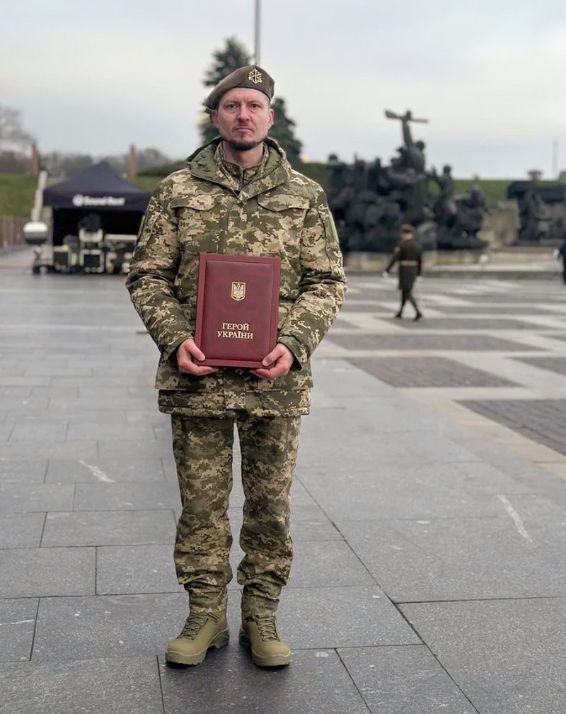 Герой України Любомир Мікало