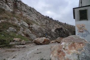 Трое украинцев пропали без вести в горах Непала