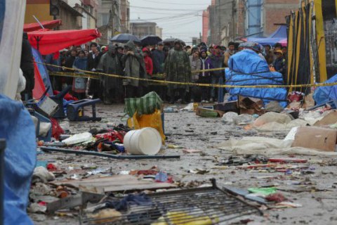 За три дні карнавальних свят у Болівії загинули 40 людей, понад 100 постраждали
