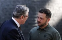Зеленський і Стармер обговорили захист від обстрілів, санкції проти РФ і мирні переговори