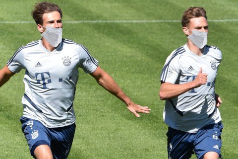 Футболистов Бундеслиги могут обязать играть в масках при возобновлении сезона