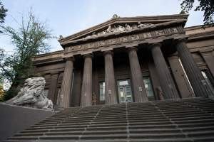 Національний художній музей побоюється за свою безпеку через заворушення