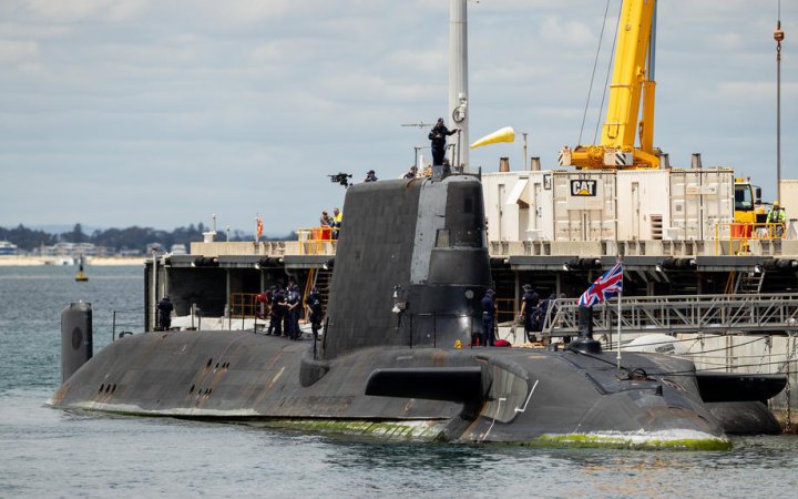 ЗМІ: біля Британії виявили шпигунські датчики РФ для стеження за атомними підводними човнами 